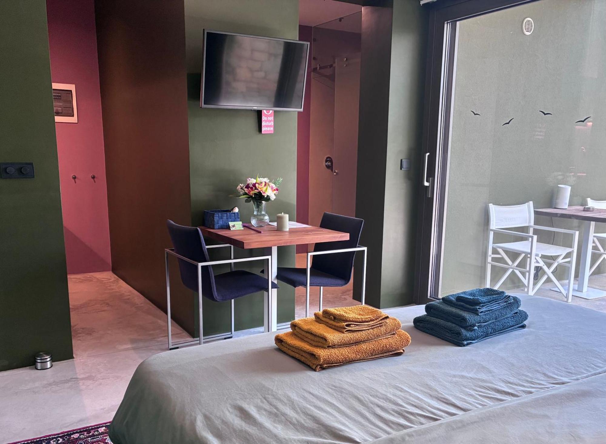 Finiq Boutiq Studios + Apartment Foiníki Exteriér fotografie